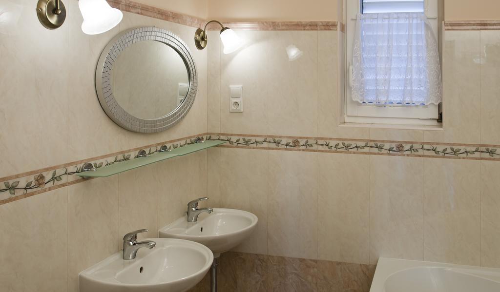 Apartment Parlov Rogoznica  Room photo